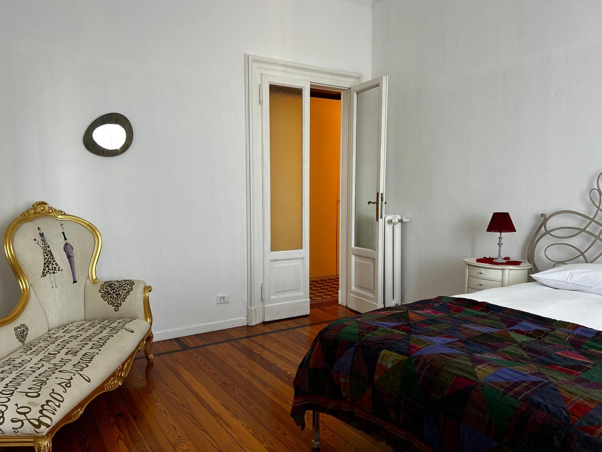 Ferienwohnung Sant'Ambrogio With Charme Mailand Exterior foto